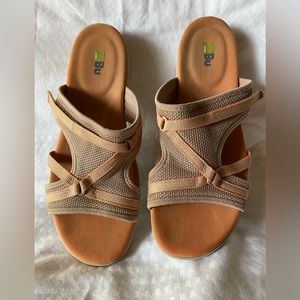 Womens Sandal’s sz 9